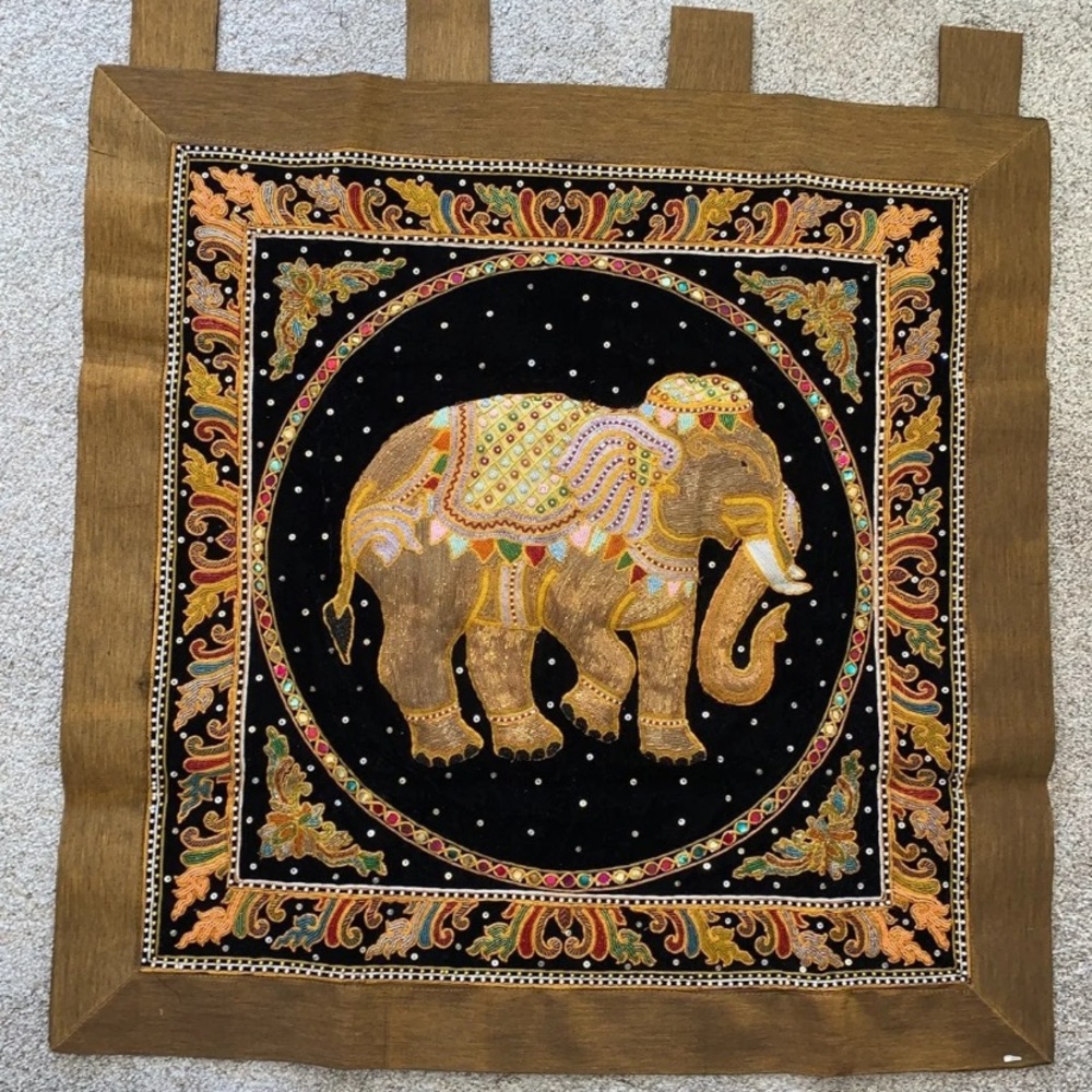 Wall Hanging Elephant Handmade Kalaga